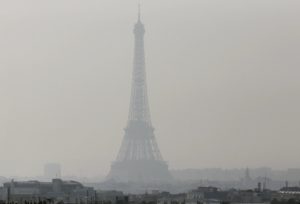 parigi, inquinamento ez10, mobilità, elettrico, autonomo, ambiente, città, traffico, pubblico, trasporto, test, innovazione, sviluppo, tecnologia, easymile