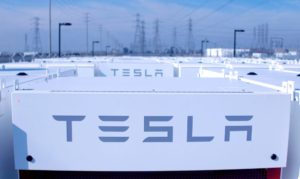 Tesla, Mira Loma, stoccaggio, batterie, litio, ioni, energia, rinnovabile, sostenibile, 94 giorni, tecnologia, innovazione, sviluppo, LA, california, USA, impianto, powerpack, powerwall