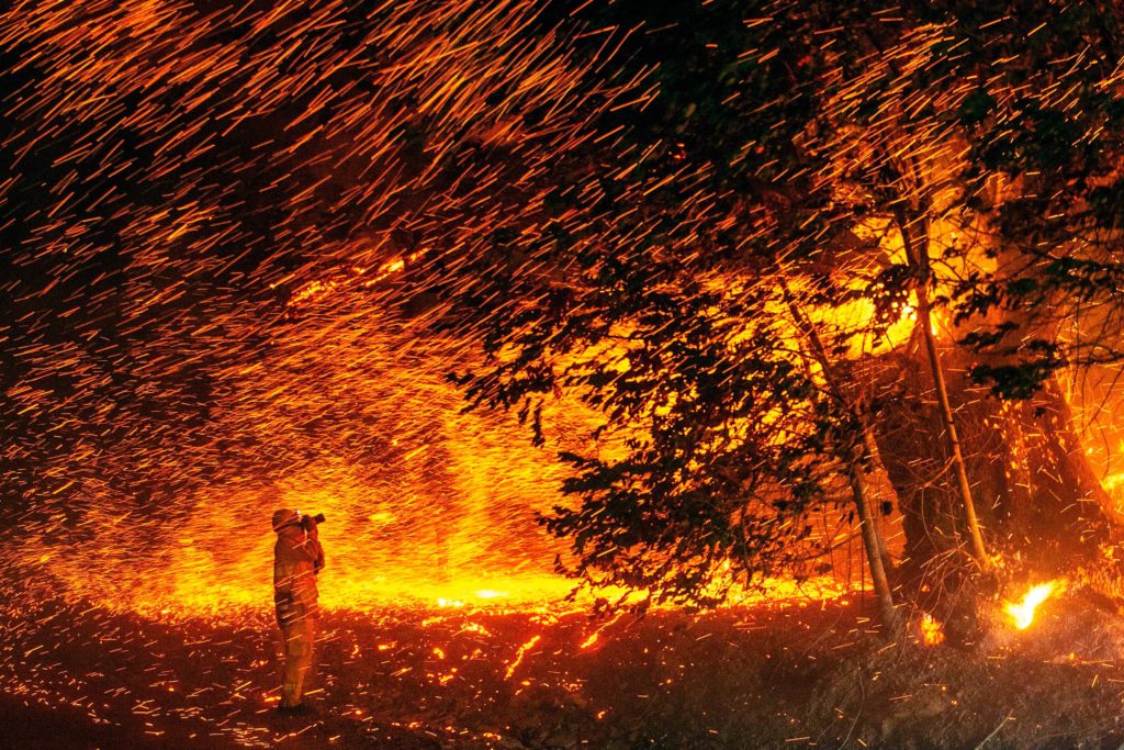 Kincade, fire, incendio, sonoma, california, cal fire, pompieri, vittime, PG&E, foresta, evacuazione, inchiesta, san francisco Energy, Close-up Engineering