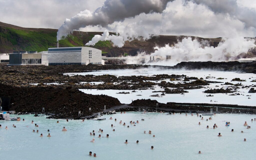 Blue Lagoon, Islanda, Svartsengi, geotermico, energia, rinnovabile, centrale geotermica, efficienza, rinnovabili, elettricità, turismo, energy close-up engineering