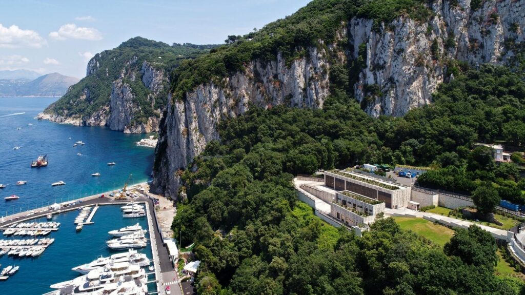 capri,collegamento,elettrico,elettrodotto,capacità,alternata,energia,rinnovabili,stazione,sorrento,torre,annunziata,sicurezza,affidabilità,centrale,gasolio,EnergyCuE