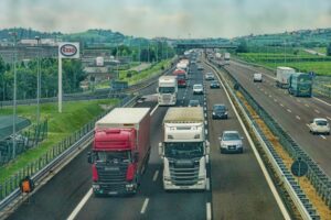 trasporto,camion,mezzi,pesanti,ricerca,poltecnico,bari,optitruck,progetto,europeo,piattaforma,cloud,computing,previsioni,percorso,green,emissioni,co2,EnergyCuE