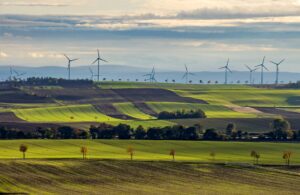 eolico, turbine, energia, rinnovabili, vento, sito, scelta, installazione, realizzazione, vincoli, parametri, normative, impatto, fauna, habitat, biodiversità, interferenze, impianto, Energy Close-up Engineering