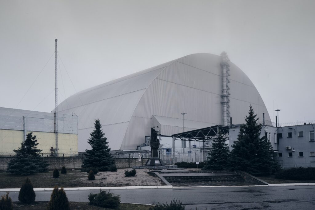 chernobyl, ucraina, russia, guerra, putin, radiazioni, scorie, reattore nucleare, Close-up Engineering.