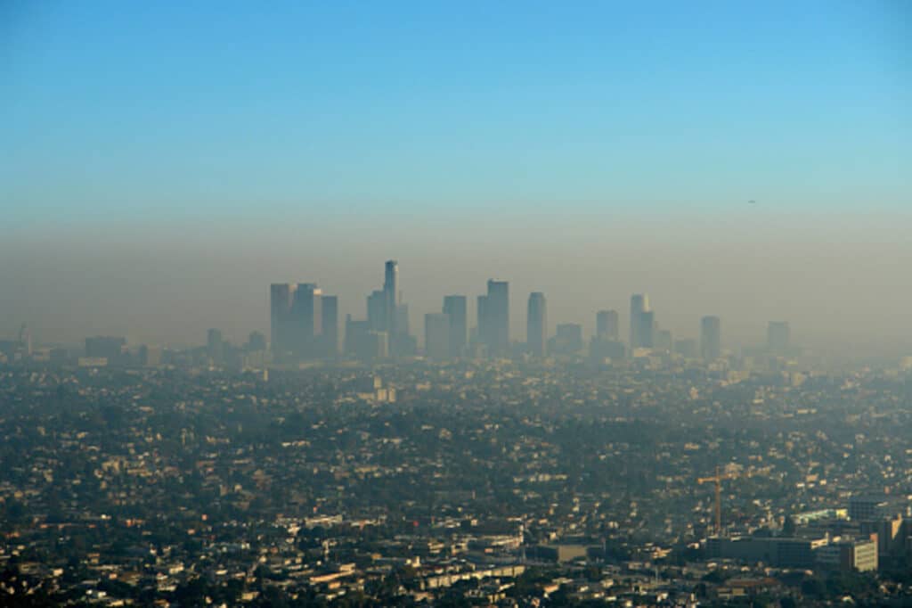 smog, inquinamento, atmosfera, Italia, nebbia, Londra, Los Angeles, irraggiamento, inquinanti, ambiente, traffico, mobilità, veicoli, Legambiente, industria, carbone, combustione, ecosistema, salute, effetto serra, riscaldamento globale, Energy Close-up Engineering