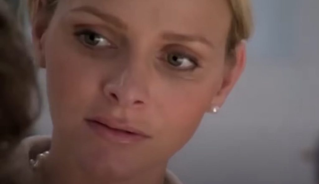 Charlene di Monaco triste (The surprised - youtube screenshot)